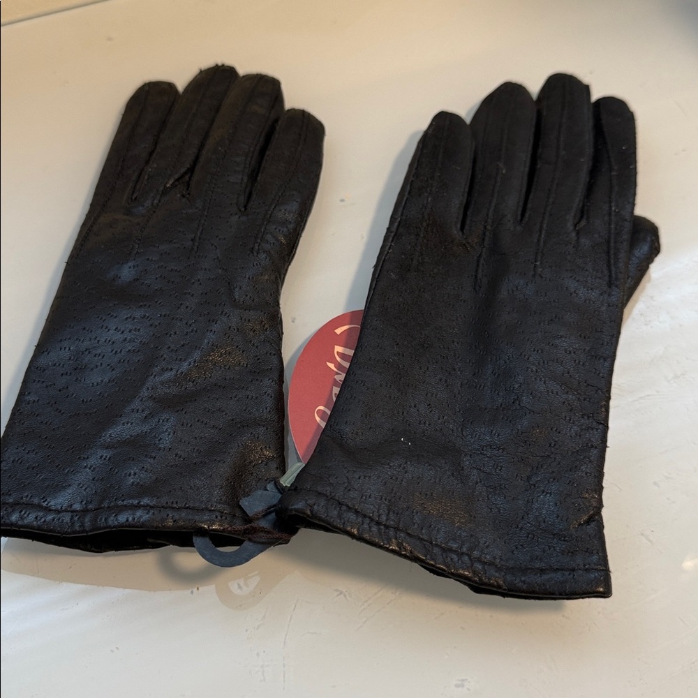 NWT Genuine LeatherBlack Gloves - Picture 7 of 7